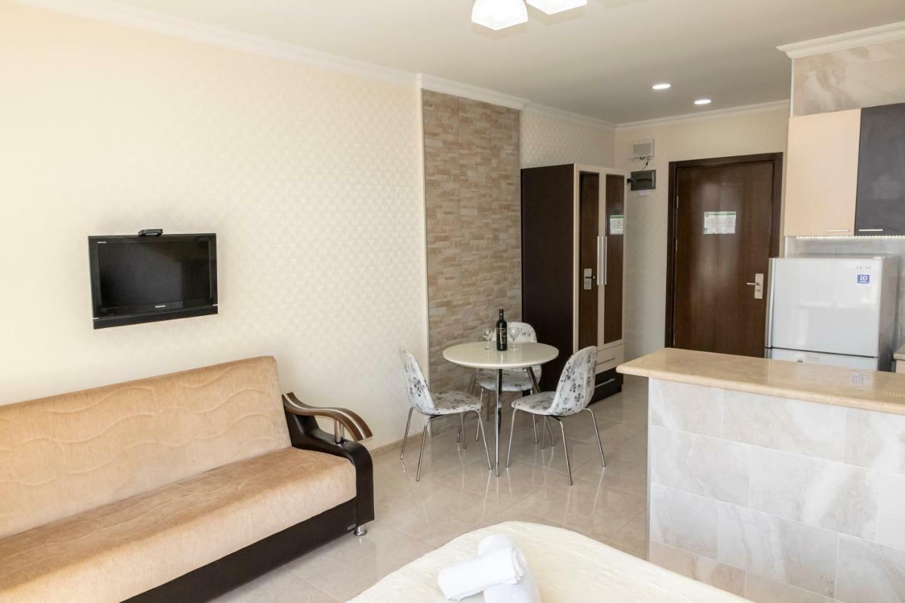 Orbi Apartment Ruslan Batumi Luaran gambar