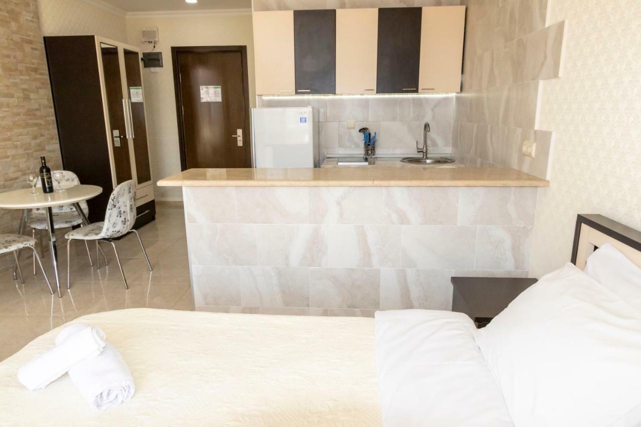 Orbi Apartment Ruslan Batumi Luaran gambar